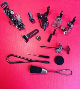 13 accesorios Singer 221 Blackside para máquinas de coser de peso pluma y más - Imagen 1 de 6