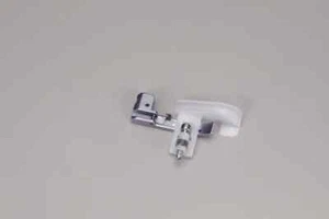 Brother SA217 Pearls and Sequins Foot for Serger Machines - Picture 1 of 1