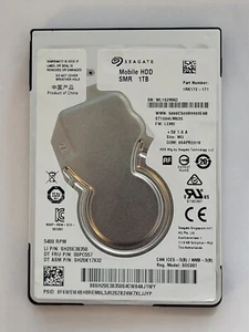 ST1000LM035, PN: 1RK172-171, SN: WL152MAD, WU, FW: LCM2, Seagate 1Tb 2.5" HDD - Imagen 1 de 2