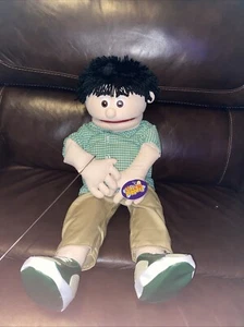 Pupazzo Kenny 25", Peach Boy, corpo intero, stile ventriloquo - Foto 1 di 6