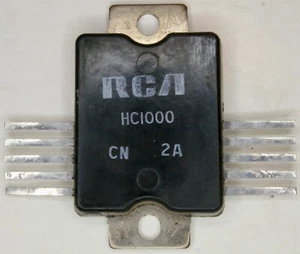 RCA HC1000 100 watt Hybrid Amplifier - Picture 1 of 1