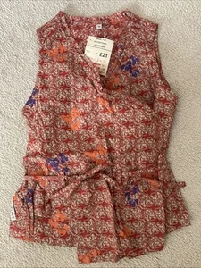 Girls Captain Tortue Red Patterned Wrap Top Age 5 BNWT - Picture 1 of 8