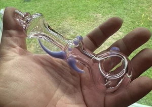 Girly Glass Pipe Hand Pipe Girly Pipe Horns Pipe Translucent Purple / Pink - Picture 1 of 8
