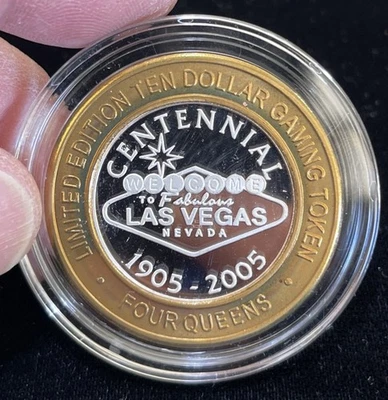 ￼ Four Queens, Centennial Welcome Las Vegas1905-2005 token.999.Fine Silver. - image 1 of 2