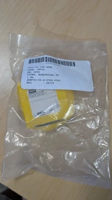 Hubbell HBL4890 Electrical Cover Closure for Twist-Lock Flanged Inlets USA - Image 1 of 3