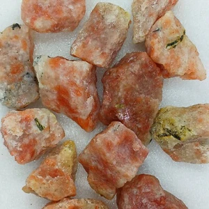 Cristal de piedra solar cruda 1/2 lb natural áspero naranja piedra solar roca para caer - Imagen 1 de 6