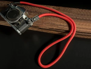 Red Nylon Climbing Rope Neck Strap 100cm long for DSLR micro Camera UK SELLE - Picture 1 of 9