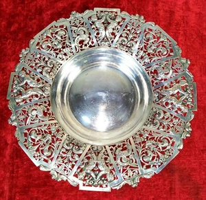 GRAND CENTRE DE TABLE. ARGENT CINCÉ. POINÇONNÉ.STYLE BAROQUE. ESPAGNE.CIRCA 1915 - Picture 1 of 1