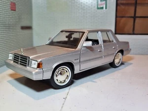 Plymouth Reliant 1983 Silver Motormax 1:24 Scale Model Car Diecast BNIB 31528 - Picture 1 of 11