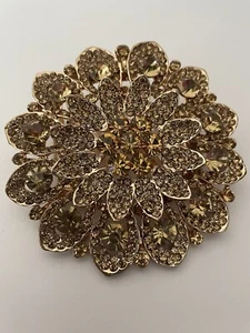 Gold Gemstone Flower Hair Comb Clip - Picture 1 of 9