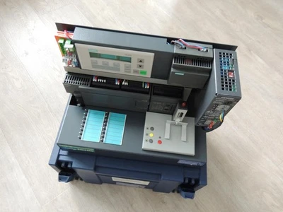 S7-200  SIMATIC  STEUERUNG DEMOKOFFER HEBEBÜHNE ,ASI-BUS - Bild 1 von 4