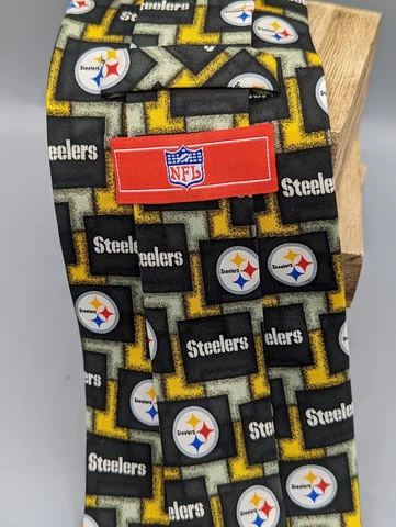 NFL Pittsburgh Steelers Mens Necktie 100% Silk Eagles Wing Black & Yellow Cover