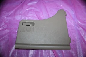 00-06 Chevy Tahoe Jack Storage Cover Tan OEM yukon 03 04 05 OEM NEUTRAL - Picture 1 of 2