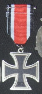 Germany WWII, Iron Cross 2nd class, back dated 1939 REPRODUCTION. - Picture 1 of 2