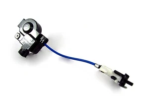 Lexus IS II XE2 attuatore motore ZV sportello serbatoio 7703051030 - Foto 1 di 3