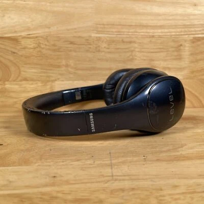 Samsung Level On EO-PN900 Bluetooth Wireless Noise Canceling Over-Ear Headphone - Image 1 of 4