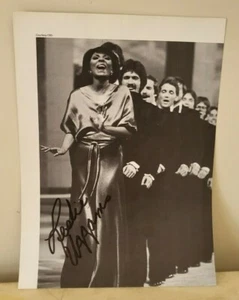 LESLIE UGGAMS MUSIC LEGNED SIGNED AUTOGRAMM MAGAZIN FOTOSEITE AUTHENTISCH SELTEN - Bild 1 von 2