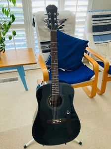 Epiphone Acoustic guitar, dual pickup, hard case Old version PR-100/BK - Picture 1 of 23