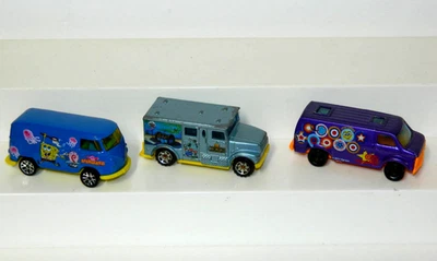 Matchbox Spongebob Die Cast 1/64 Cars Lot of 3: Mr Krabs -VW Delivery Van - Image 1 of 4