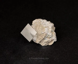 Cubo de Pirita en Matriz La Rioja España 6434 - Imagen 1 de 2