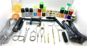 Olympian Kit Montage de Mouches, Étau,Torche,Thread,Tinsel,Floss, Bobine, Pince - Bild 1 von 4