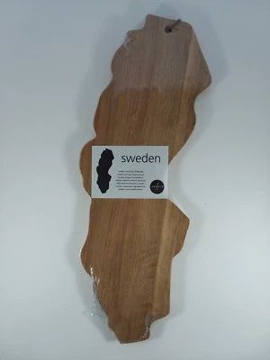 Tabla de cortar/servir madera nueva con etiquetas forma de Suecia sueca 18,25" Sagaform ¡NUEVA! Foto 1 de 4