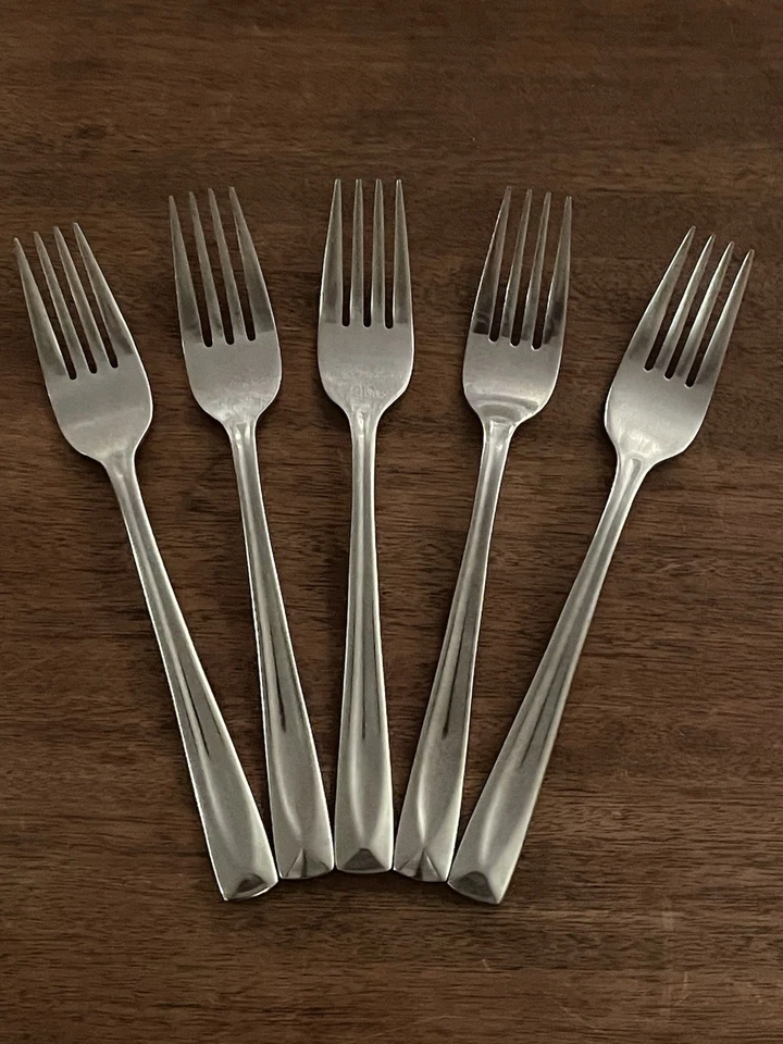 Oneida Lincoln 5 tenedores de postre/ensalada de acero inoxidable brillante Foto 1 de 4