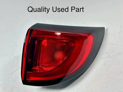 2017 2018 2019 2020 Chrysler Pacifica LED Tail Light Right Passenger OEM TESTED Foto 1 de 4
