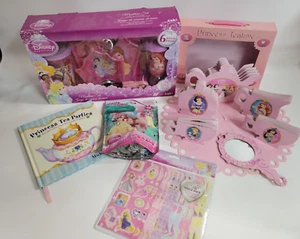 5-teiliges Disney Princess Teatime Set 6-teiliges Mahlzeitenset Puzzle 120 Stockers Teebuch - Bild 1 von 23