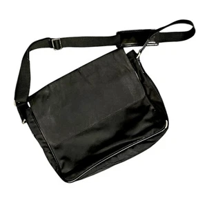 Banana Republic kleine schwarze Laptop-Schultertasche Messenger - LESEN - Bild 1 von 7