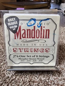 D'Addario J74 Set of 8 Phosphor Bronze Mandolin Strings - .011 to .040 - Picture 1 of 2