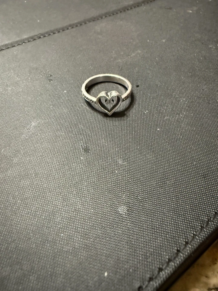 Anillo corazón James Avery talla 7 Foto 1 de 1