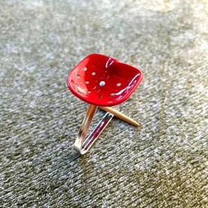 Sedia in miniatura scala 1/12 Mezzadro Red Reac Japan fuori produzione vintage - Foto 1 di 3