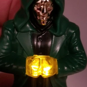 Dr. Doom 2005 Fantastic 4 Four Figure Burger King 4" Marvel Toy Work's - Picture 1 of 9