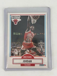 Fleer Michael Jordan #26 1990-91 sin línea negra, barbilla blanca y toros manchados error - Imagen 1 de 2