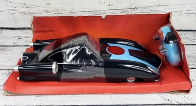 DISNEY STORE EXCLUSIVE PIXAR INCREDIBLES 2 INCREDIBILE RC REMOTE CONTROL CAR - Image 1 of 4