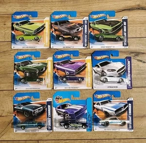 Hot Wheels dodge Challenger, Pontiac, Mustang, Dodge, Aston Martin Shorrt Cards - Picture 1 of 8