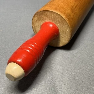Rodillo de madera con asas rojas/cremas decoración solo casa de campo rústica - Imagen 1 de 8