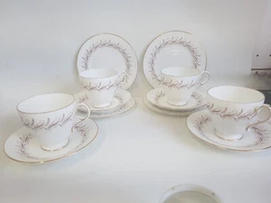 Royal Albert Vintage Paragon Melodytea set creamer jug, sugar bowel 21 piece - Picture 1 of 7