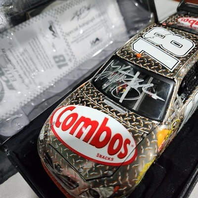 RCCA 1/24 2009 Kyle Busch #18 Combo's Autographed Brush Metal Elite #24 of 50 - Image 1 of 4