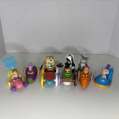 Juguetes Happy Meal Fraggle Rock McDonalds Bambi E.T. Coche abatible Looney Tunes  Foto 1 de 4