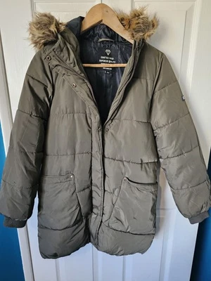 Abrigo acolchado caqui Spirit C&A para niñas con capucha de piel sintética - talla 152 (edades 11-12) Foto 1 de 4