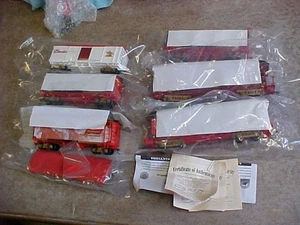 Budweiser Model Train King of Beers Cars - Hawthorne Village  O / Narrow Gauge - Picture 1 of 14