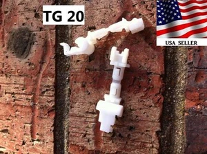 F0RD RANGER TAILGATE DOOR CLIPS 1987 - 2012 & Other Fords (1 Pair ) TG20 - Picture 1 of 10