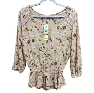 NWT C & C California Pink Animal Print Button Up Peplum Blouse Size Medium NEW - Picture 1 of 14