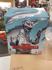 S.H.MonsterArts Mechagodzilla 1974 Godzilla vs Mechagodzilla Bandai - Picture 1 of 9