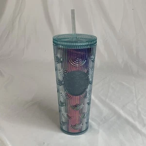 Starbucks 2022 Tumbler tazza fredda verde molla nucleo iridescente 24 oz NUOVO Venti - Foto 1 di 10