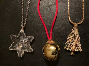 3 Vtg Necklaces: Swarovski Pendant Snowflake, Rhinestone Christmas Tree, Bell - Picture 1 of 10