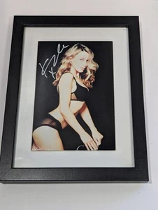 Kylie Minogue Signed Autograph 4x6 Photo Pop Singer With COA - Bild 1 von 4