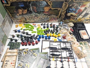 Space Crusade Board Game in Poor Glued Condition Budget Warhammer 40k - Picture 1 of 21